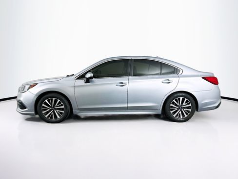 Used 2019 Subaru Legacy 2.5i Premium AWD/4WD image 4
