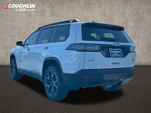 New 2026 Jeep Cherokee Overland image 4
