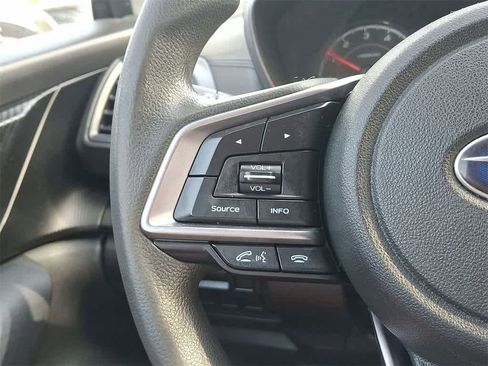 Used 2019 Subaru Impreza 2.0i Premium image 17