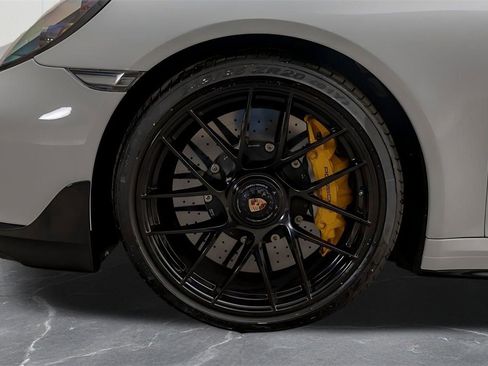 Used 2019 Porsche 911 Turbo S image 43