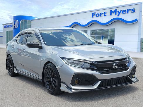 Used 2021 Honda Civic Sport image 1