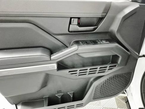 New 2026 Toyota Tacoma SR5 AWD/4WD image 15