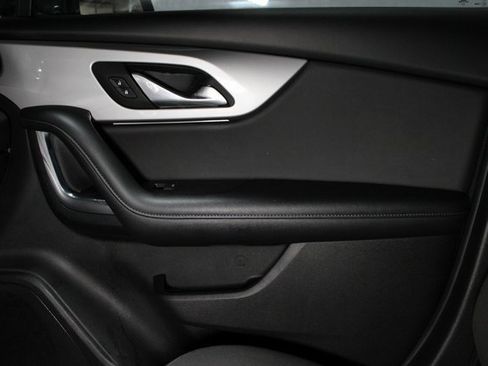 Used 2022 Chevrolet Blazer LT image 28