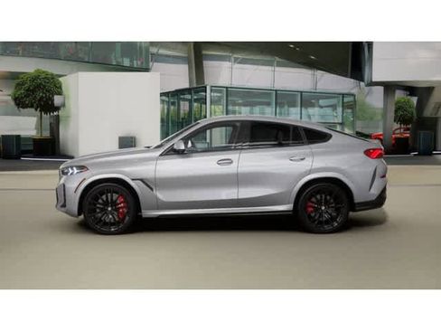 New 2026 BMW X6 xDrive40i w/ Premium Package image 4
