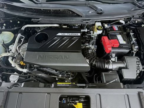 Certified 2023 Nissan Rogue SV FWD image 29