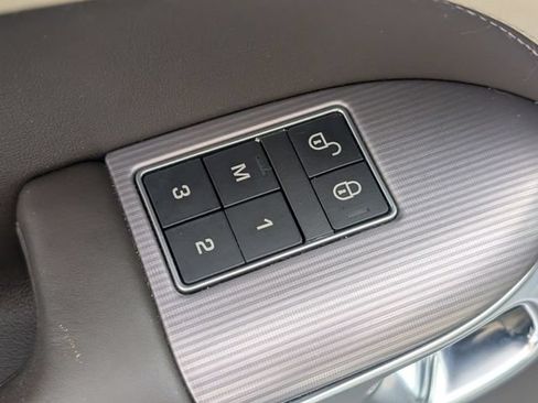 Used 2018 Land Rover Range Rover Sport HSE AWD/4WD image 11