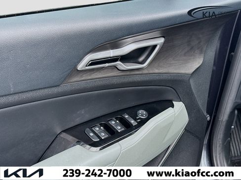 Certified 2023 Kia Sportage X-Line w/ X-Line Premium Package image 22