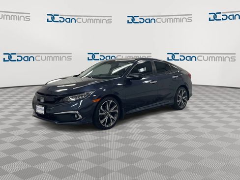 Used 2021 Honda Civic Touring image 4