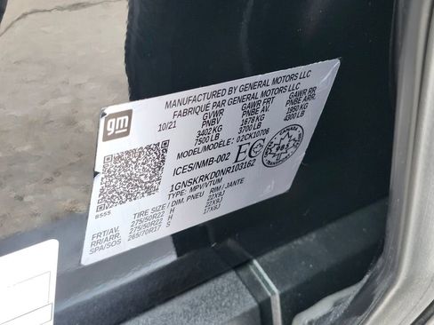 Used 2022 Chevrolet Tahoe RST w/ Luxury Package image 35