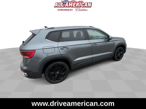 Used 2022 Volkswagen Taos SE image 8