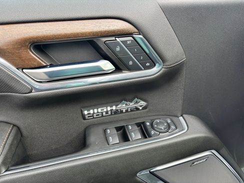 Certified 2024 Chevrolet Silverado 1500 High Country image 19