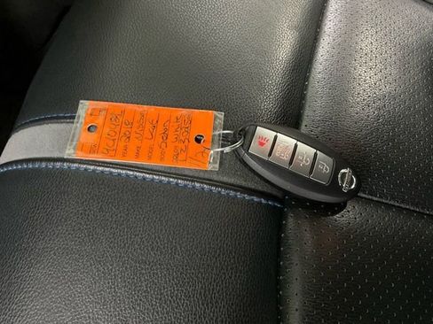 Used 2018 Nissan Leaf SL w/ SL Technology Package image 42