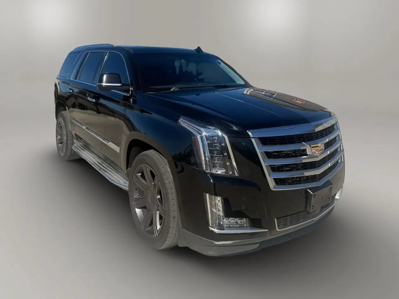 Used 2016 Cadillac Escalade Premium RWD image 1