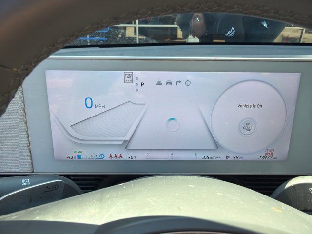 Used 2024 Hyundai Ioniq 5 SE RWD image 8