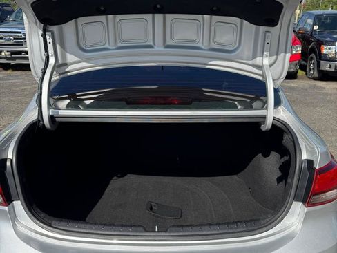 Used 2019 Kia Rio S FWD image 22