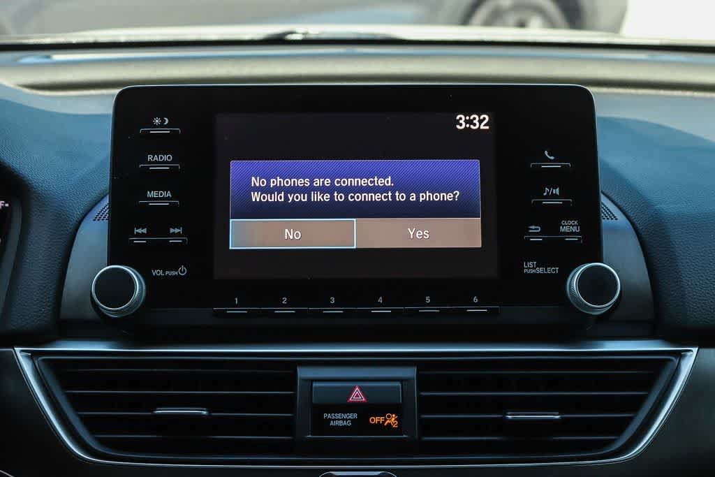 Used 2018 Honda Accord LX image 14