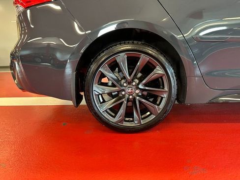 Used 2025 Toyota Corolla SE w/ SE Premium Package FWD image 28