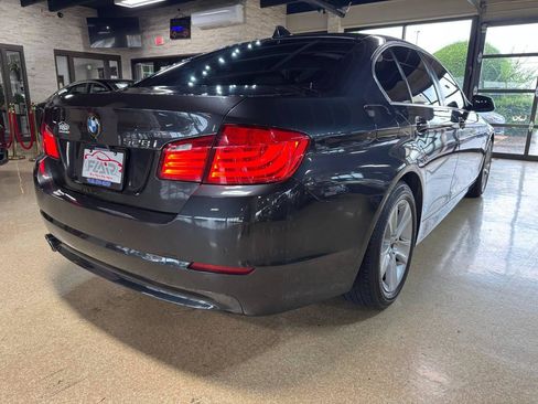Used 2011 BMW 528i Sedan RWD image 7