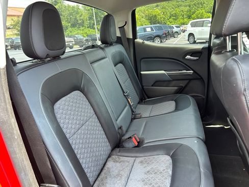 Used 2015 Chevrolet Colorado Z71 RWD image 36
