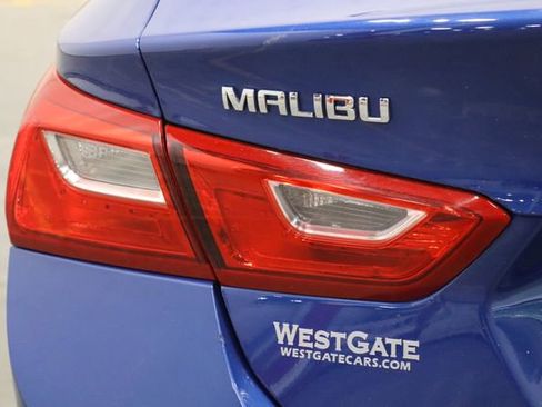 Used 2023 Chevrolet Malibu LT image 42