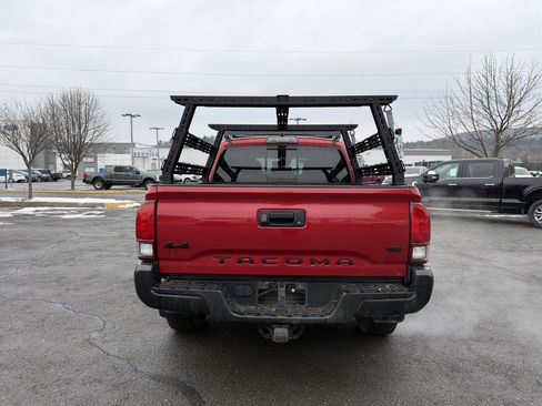 Used 2019 Toyota Tacoma SR5 image 7