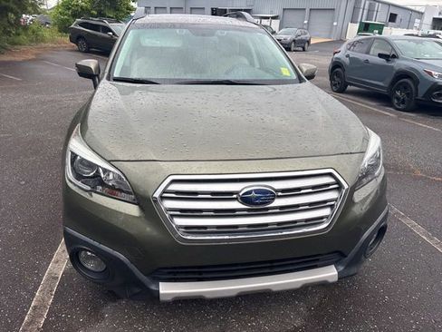 Used 2015 Subaru Outback 2.5i Limited AWD/4WD image 2