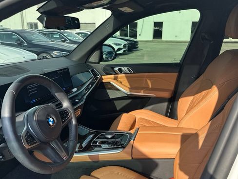 Used 2026 BMW X5 sDrive40i w/ M Sport Package RWD image 19