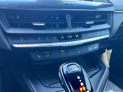 Used 2022 Cadillac CT4 V Blackwing w/ Driver Assist Package RWD image 17