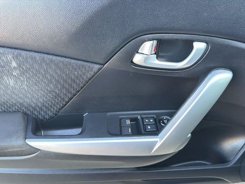 Used 2014 Honda Civic EX image 19