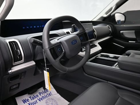 New 2026 Ford Expedition Active RWD image 20