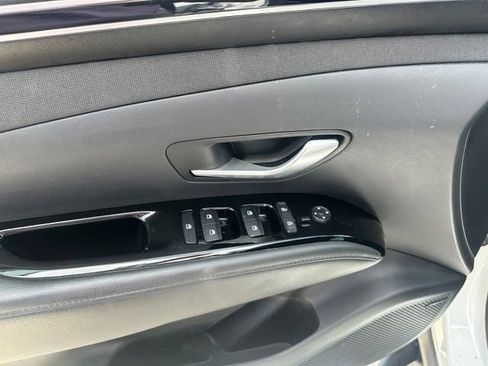 Used 2022 Hyundai Santa Cruz Limited AWD/4WD image 16