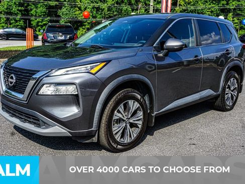 Used 2022 Nissan Rogue SV FWD image 2