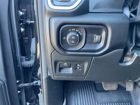 Used 2023 RAM 1500 Lone Star AWD/4WD image 46