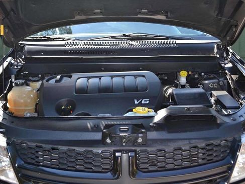 Used 2018 Dodge Journey Crossroad image 29