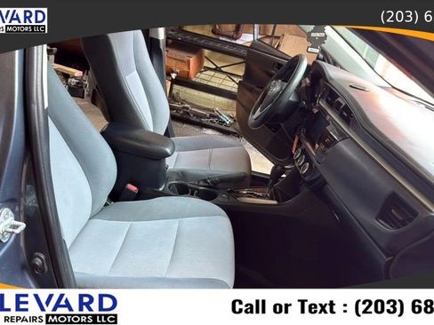 Used 2016 Toyota Corolla L FWD image 36