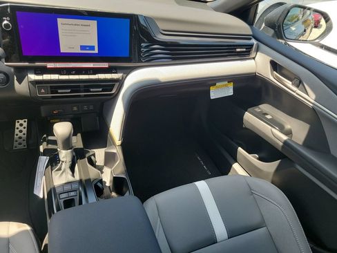 New 2026 Toyota Camry SE w/ Multimedia Upgrade Package FWD image 28