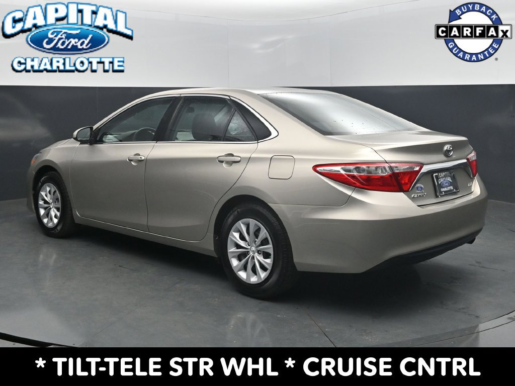 Used 2015 Toyota Camry LE FWD image 5