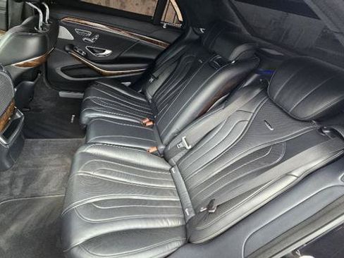 Used 2015 Mercedes-Benz S 63 AMG 4MATIC Sedan image 36