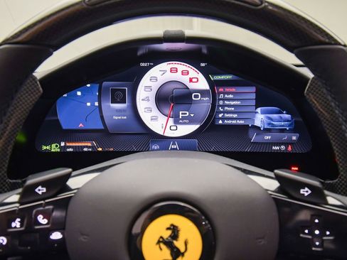 Certified 2025 Ferrari Roma Spider image 15