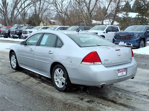 Used 2016 Chevrolet Impala LT image 6