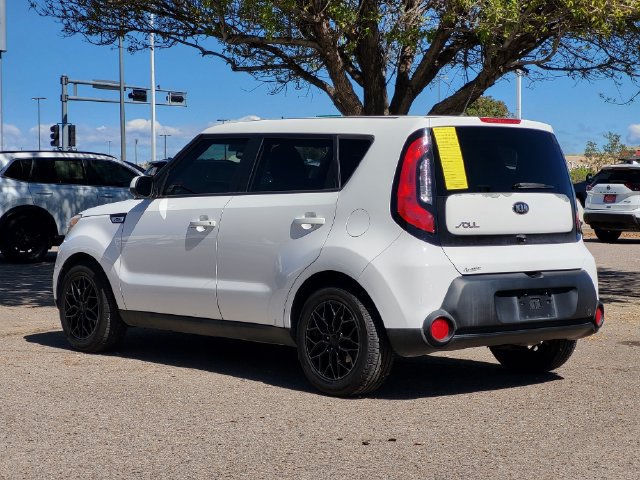 Used 2015 Kia Soul FWD image 3