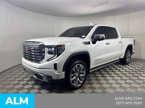 Used 2024 GMC Sierra 1500 Denali w/ Denali Reserve Package AWD/4WD image 1
