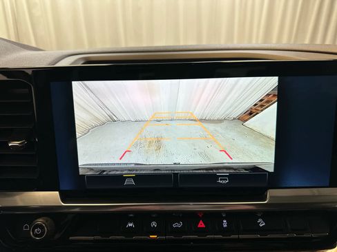 Used 2024 Chevrolet Silverado 1500 RST image 16