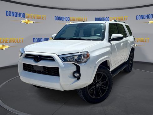 Used 2024 Toyota 4Runner SR5 image 4