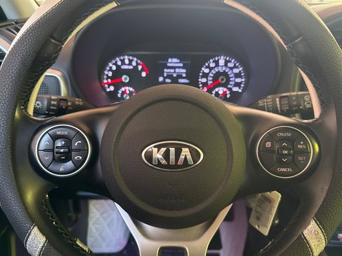 Used 2020 Kia Soul X-Line FWD image 22