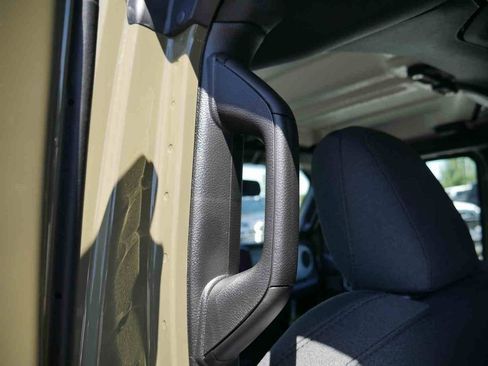 New 2025 Jeep Wrangler Sport S image 15