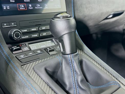 New 2025 Porsche 718 Cayman GT4 RS image 18