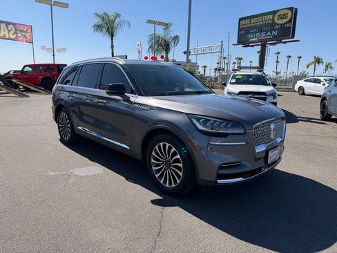 Used 2023 Lincoln Aviator Reserve w/ Elements Package Plus RWD image 1