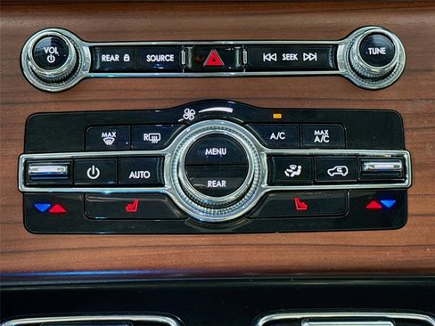 Used 2023 Lincoln Aviator Reserve AWD/4WD image 12