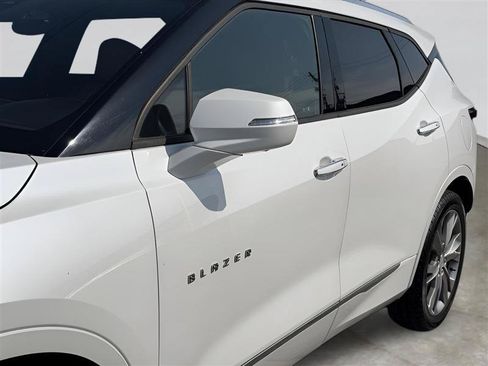 Used 2020 Chevrolet Blazer Premier w/ Driver Confidence II Package FWD image 7